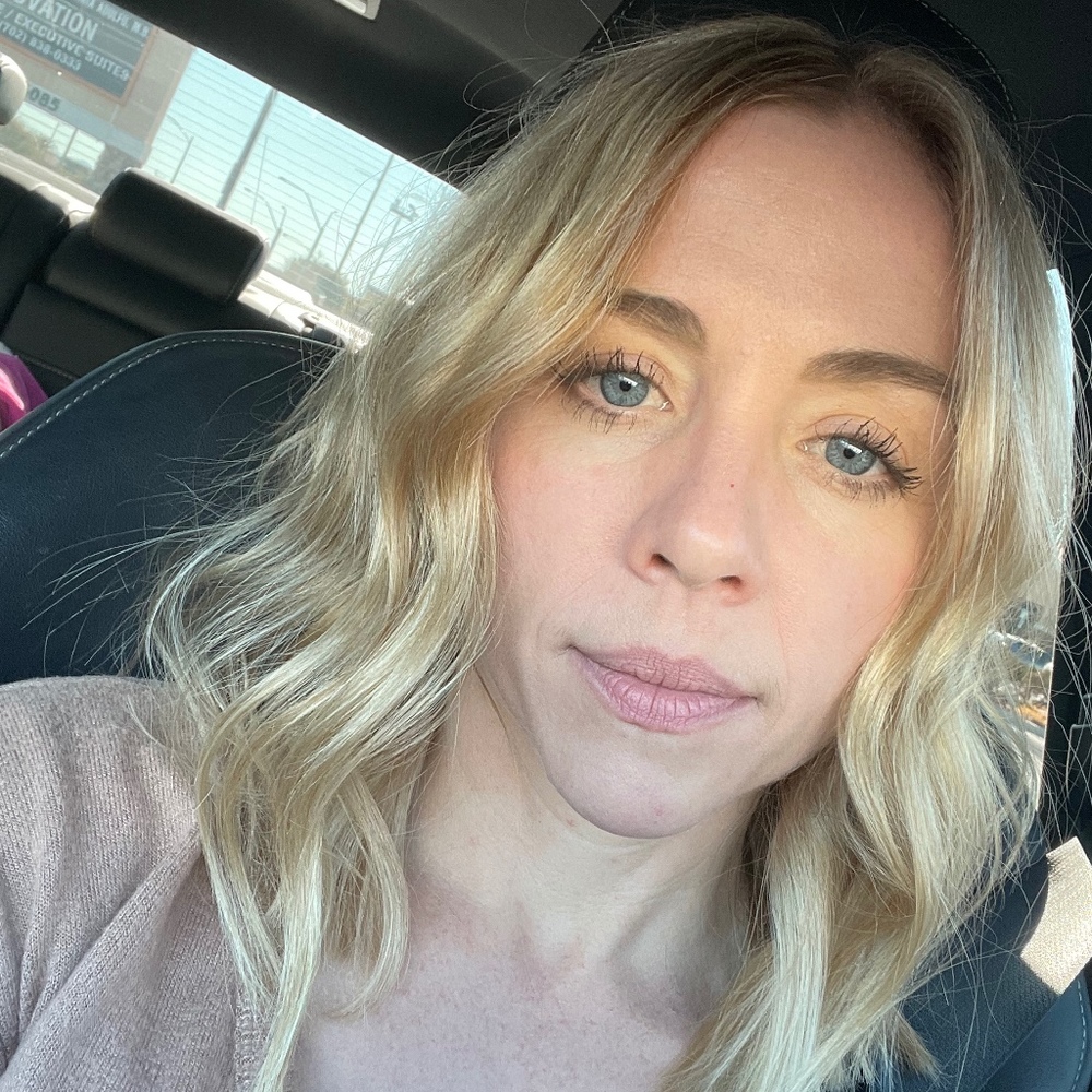 Meet your Posher, Becky